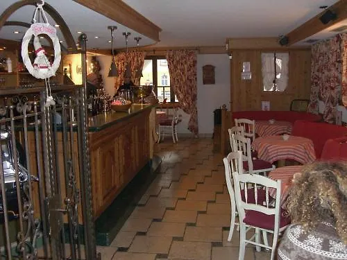 ** فندق Albergo Aurora موينا إيطاليا